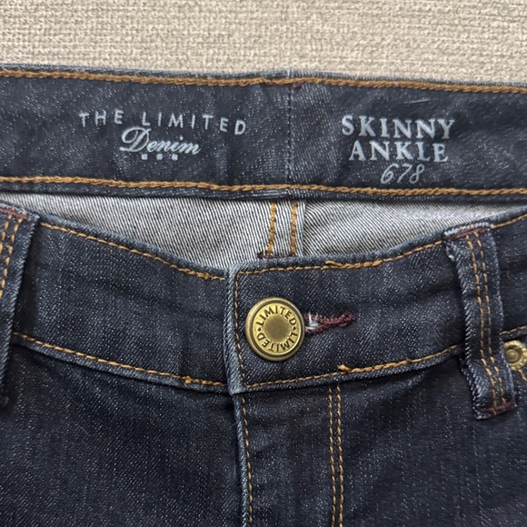 The Limited Women's Dark Blue Skinny Jeans - Picture 2 of 4